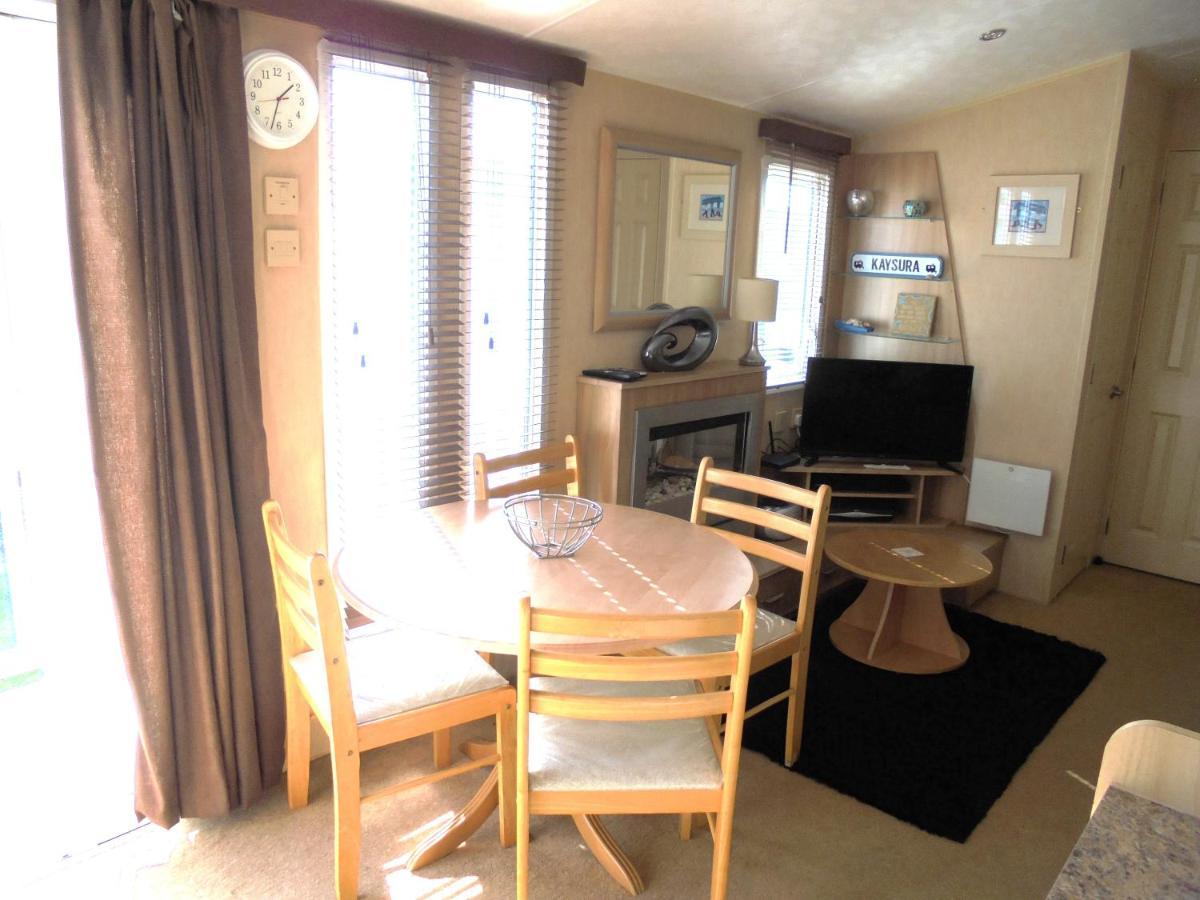 Golden Palm : Le Gold 8 Berth, Panel Heated