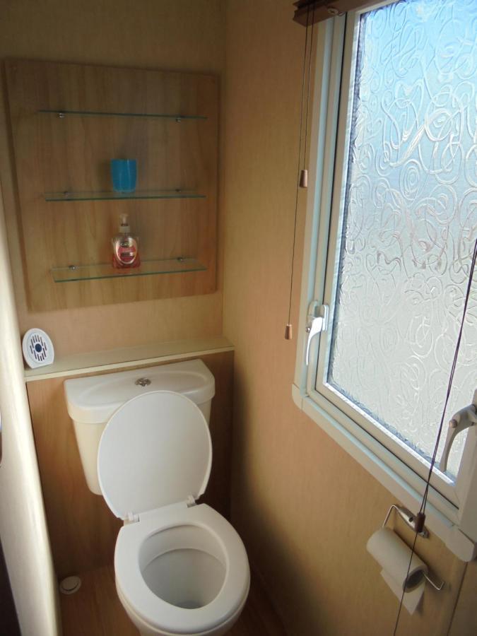 Golden Palm : Le Gold 8 Berth, Panel Heated Apartment