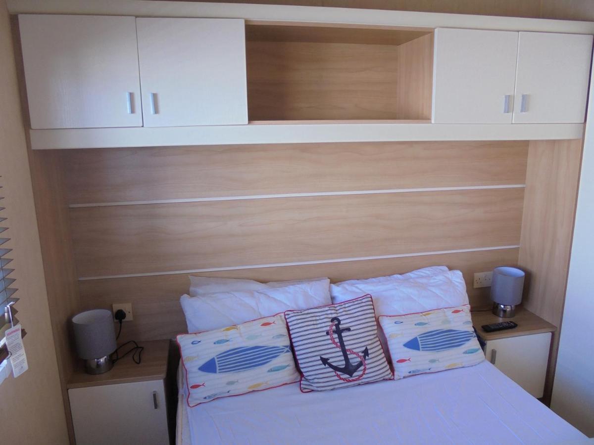 Golden Palm : Le Gold 8 Berth, Panel Heated *