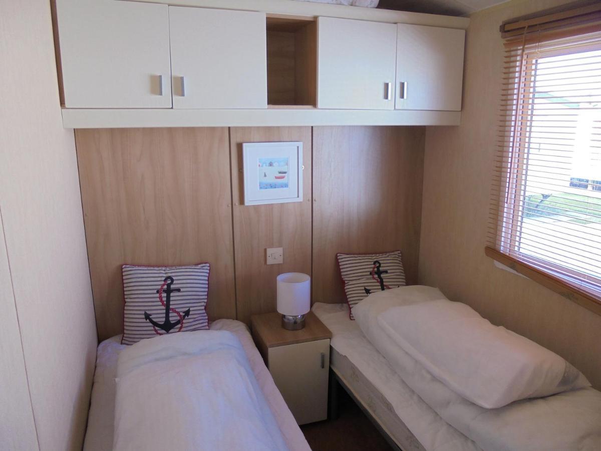 Golden Palm : Le Gold 8 Berth, Panel Heated *