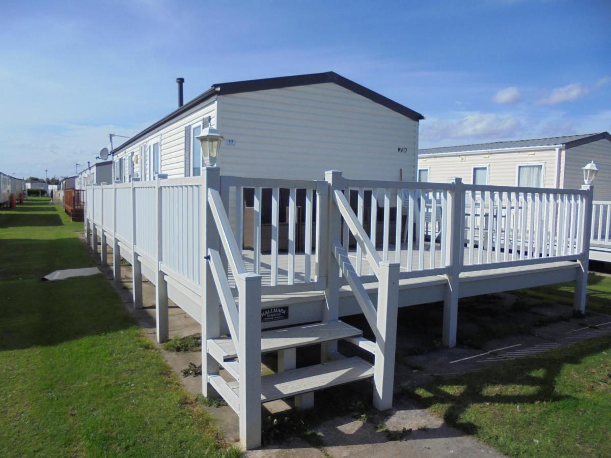 Golden Palm : Le Gold 8 Berth, Panel Heated Apartment *