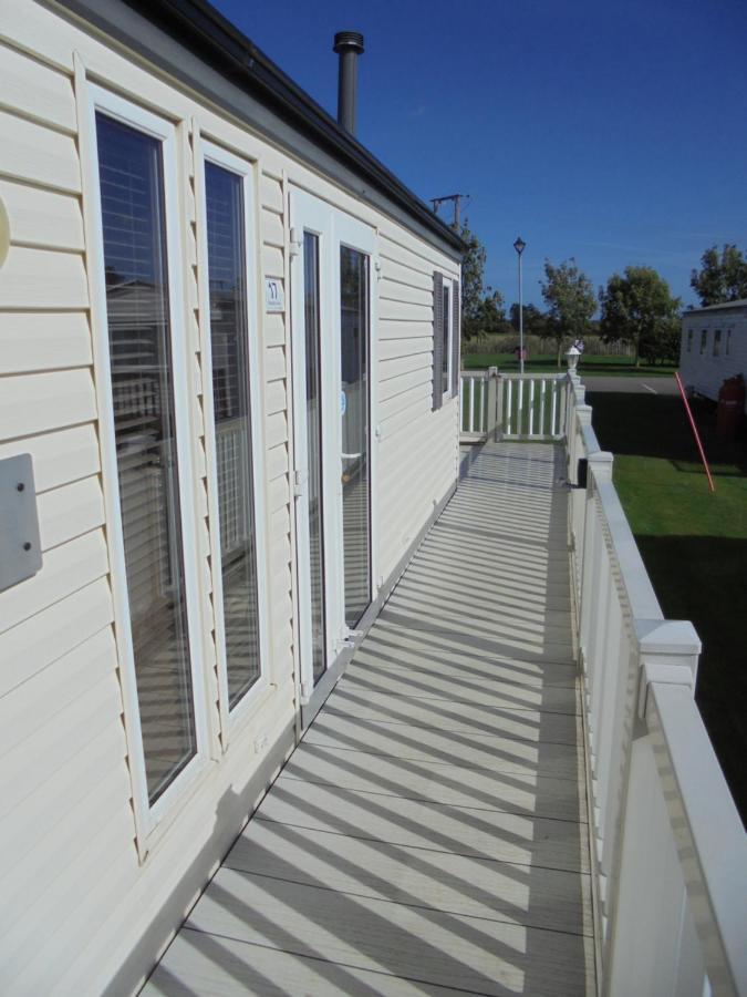 Golden Palm : Le Gold 8 Berth, Panel Heated Apartment