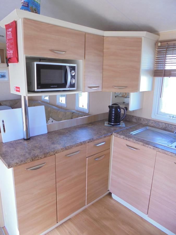 Golden Palm : Le Gold 8 Berth, Panel Heated Apartment Chapel Saint Leonards
